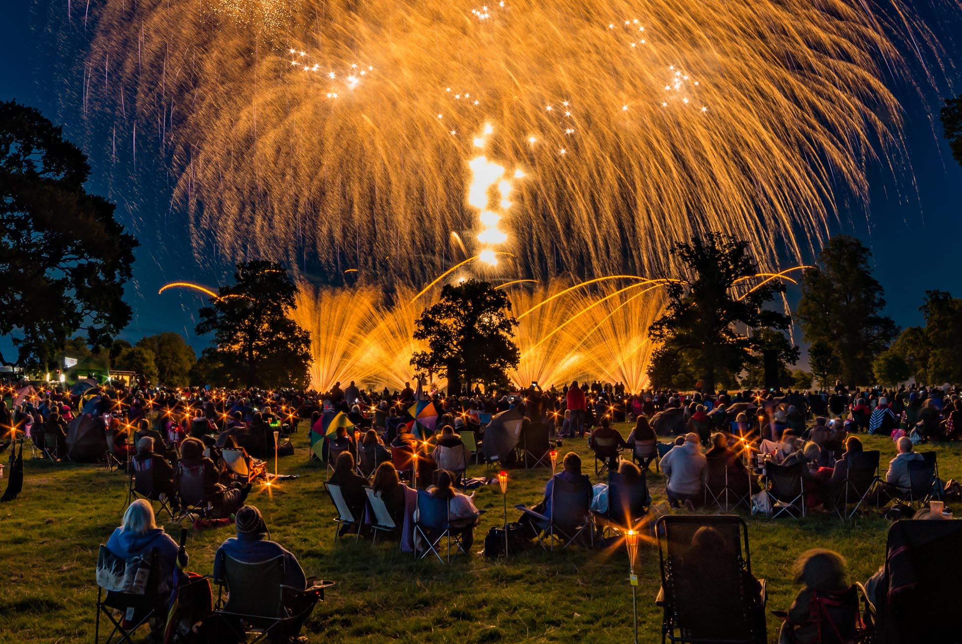 Professional firework displays in Farnborough for any event ...